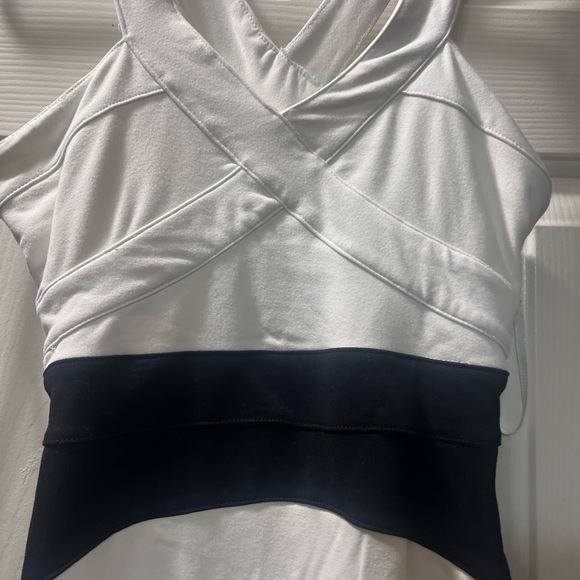 Black & white BEBae dress size S/P stretchy good condition!! - Picture 3 of 6